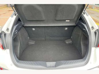 Toyota C-HR 1.8 Hybrid Dynamic 5dr CVT