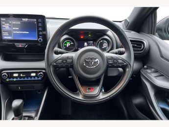 Toyota Yaris 1.5 Hybrid GR Sport 5dr CVT