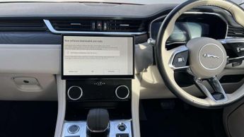Jaguar F-Pace 2.0 D200 HSE 5dr Auto AWD
