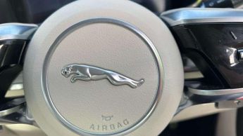 Jaguar F-Pace 2.0 D200 HSE 5dr Auto AWD