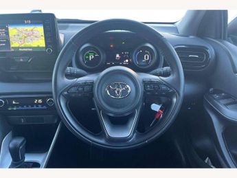 Toyota Yaris 1.5 Hybrid Design 5dr CVT