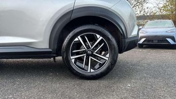 Nissan Juke 1.0 DiG-T N-Connecta 5dr DCT
