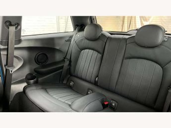 MINI Hatchback 1.5 Cooper Exclusive 3dr Auto
