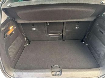 Vauxhall Crossland 1.2 Turbo [130] SRi Edition 5dr Auto