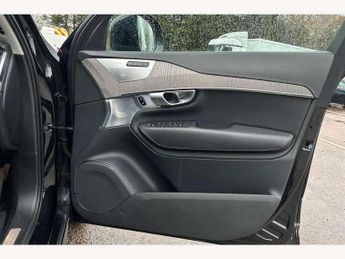 Volvo XC90 2.0 T8 [455] RC PHEV Ultimate Dark 5dr AWD Gtron