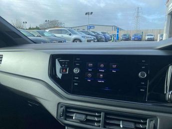 Volkswagen Polo 1.0 TSI R-Line 5dr DSG