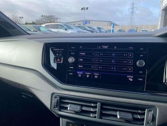 Volkswagen Polo 1.0 TSI R-Line 5dr DSG