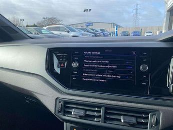 Volkswagen Polo 1.0 TSI R-Line 5dr DSG