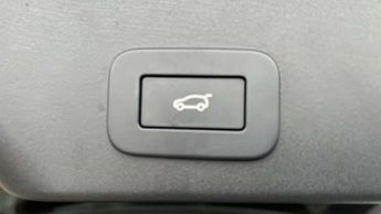 Land Rover Range Rover Evoque 2.0 D200 Edition 5dr Auto