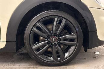 MINI Hatchback 2.0 Cooper S Sport II 3dr Auto