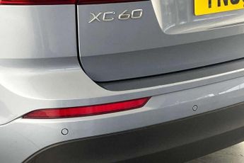 Volvo XC60 2.0 T5 [250] Momentum 5dr AWD Geartronic