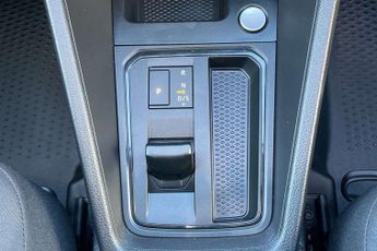 Volkswagen Caddy 2.0 TDI 122PS Commerce Pro Van DSG [Tech Pack]