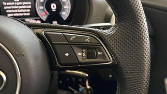 Audi Q2 35 TFSI Black Edition 5dr S Tronic