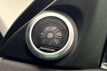 Land Rover Range Rover Evoque 1.5 P300e R-Dynamic SE 5dr Auto