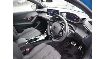 Peugeot 208 1.2 Hybrid 100 GT 5dr e-DSC6