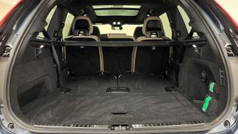 Volvo XC90 2.0 B5P Plus Dark 5dr AWD Geartronic