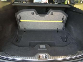 Volvo XC60 D4 [190] R DESIGN Lux Nav 5dr Geartronic