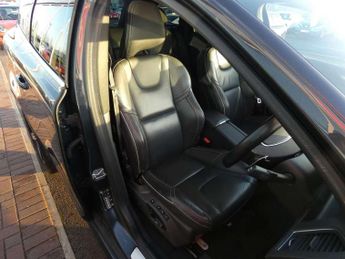 Volvo XC60 D4 [190] R DESIGN Lux Nav 5dr Geartronic