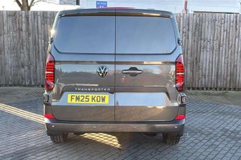 Volkswagen Transporter 2.0 TDI 150 Commerce Pro Van Auto