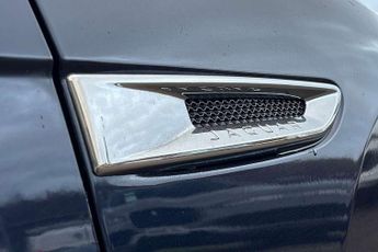 Jaguar F-Pace 2.0 Portfolio 5dr Auto AWD