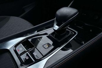 MG HS 1.5 T-GDI SE 5dr DCT