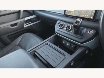 Land Rover Defender 3.0 D250 HSE 110 5dr Auto