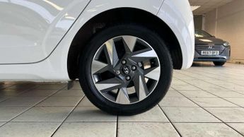 Hyundai i10 1.0 [63] Advance 5dr Auto [Nav]