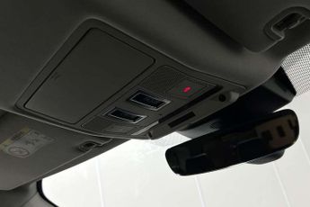 Land Rover Discovery 2.0 Si4 HSE 5dr Auto