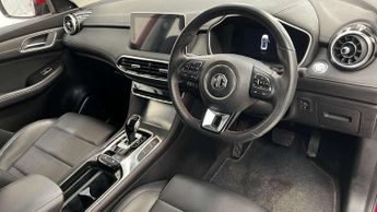 MG HS 1.5 T-GDI Excite 5dr DCT