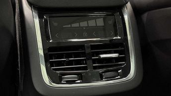 Volvo XC60 2.0 B4D R DESIGN 5dr AWD Geartronic