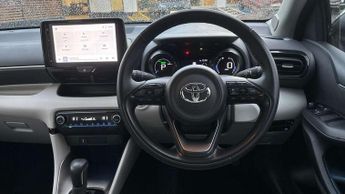 Toyota Yaris 1.5 Hybrid Excel 5dr CVT