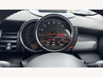 MINI Hatchback 5dr 1.5 Cooper 5dr Auto
