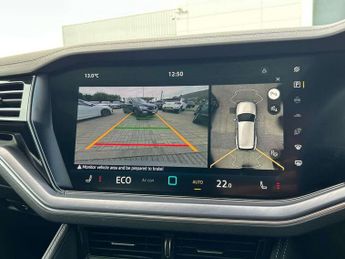 Volkswagen Touareg 3.0 V6 TDI 4Motion 286 Black Edition 5dr Tip Auto