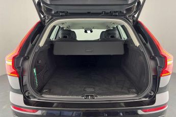 Volvo XC60 2.0 B4D Momentum 5dr AWD Geartronic