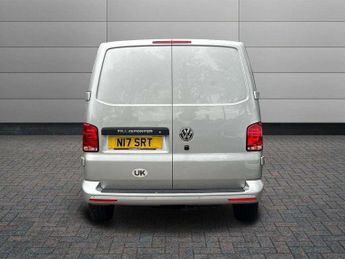 Volkswagen Transporter 2.0 TDI 150 Highline Van DSG