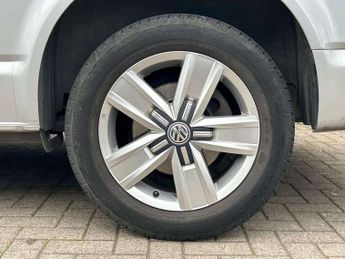 Volkswagen Transporter 2.0 TDI 150 Highline Van DSG