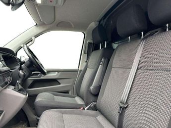 Volkswagen Transporter 2.0 TDI 150 Highline Van DSG