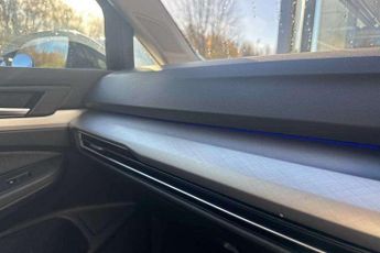 Volkswagen Golf 1.0 eTSI Life 5dr DSG