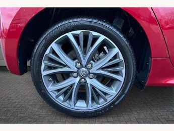 Toyota Yaris 1.5 Hybrid Excel 5dr CVT