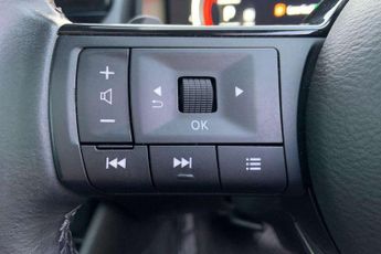 Nissan Qashqai 1.3 DiG-T MH 158 N-Connecta 5dr Xtronic