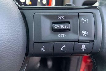 Nissan Qashqai 1.3 DiG-T MH 158 N-Connecta 5dr Xtronic