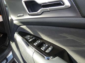 Kia Sportage 1.6T GDi HEV GT-Line S 5dr Auto AWD