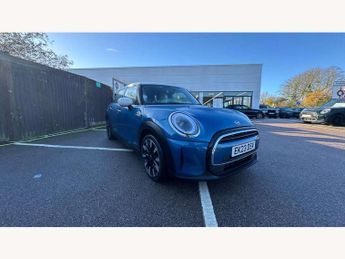 MINI Hatch 1.5 Cooper Exclusive 5dr Auto [Comfort/Nav Pack]