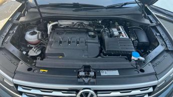 Volkswagen Tiguan 2.0 TDi 190 4Motion SEL 5dr DSG