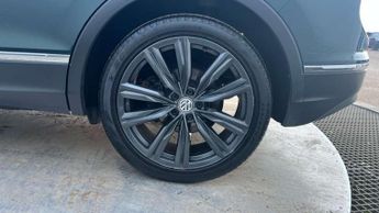 Volkswagen Tiguan 2.0 TDi 190 4Motion SEL 5dr DSG