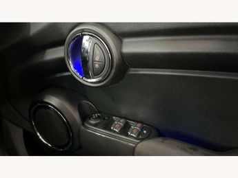 MINI Hatchback 5dr 1.5 Cooper 5dr Auto