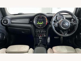 MINI Hatchback 5dr 1.5 Cooper 5dr Auto