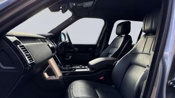 Land Rover Range Rover 2.0 P400e Westminster Black 4dr Auto