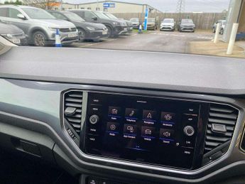 Volkswagen T-Roc 1.5 TSI EVO SEL 5dr DSG