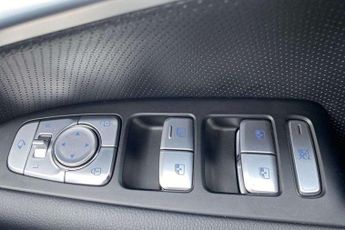 Genesis G70 2.0T [245] Sport 4dr Auto